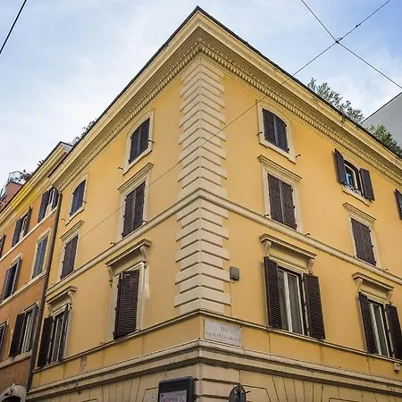Navona Penthouse With Terraces דירה *
